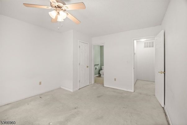 Bathroom, Empty room, Interior