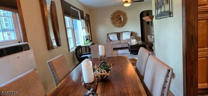 Dining room, Interior