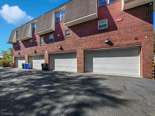 Attached, Exterior, Facade, Brick Facade, Rowhouse