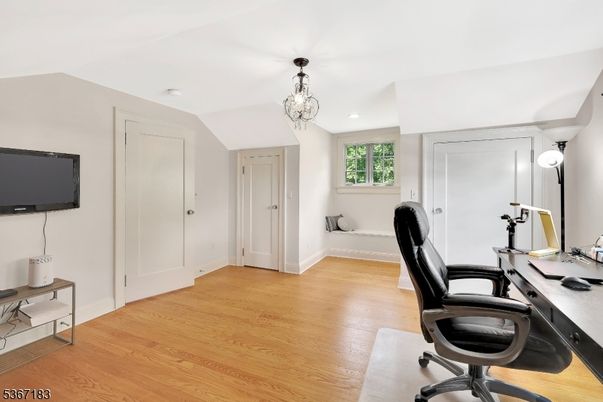Chandelier, Home Office, Interior, Recessed Lighting, Wood Texture Flooring