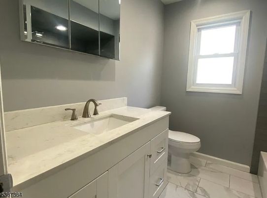 Bathroom, Interior, Marble, Recessed Lighting