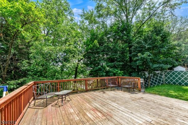 Exterior, Wood Texture Flooring