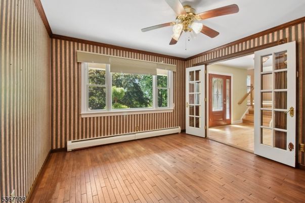 Empty room, Interior, Wood Texture Flooring