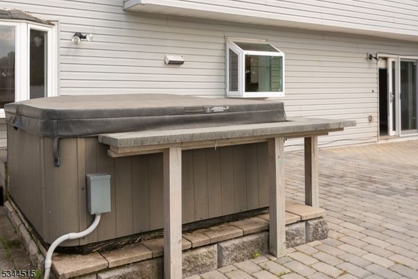 Exterior, Hot Tub