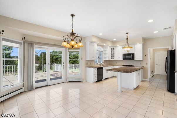 Chandelier, Interior, Kitchen, Pendant Lights, Recessed Lighting