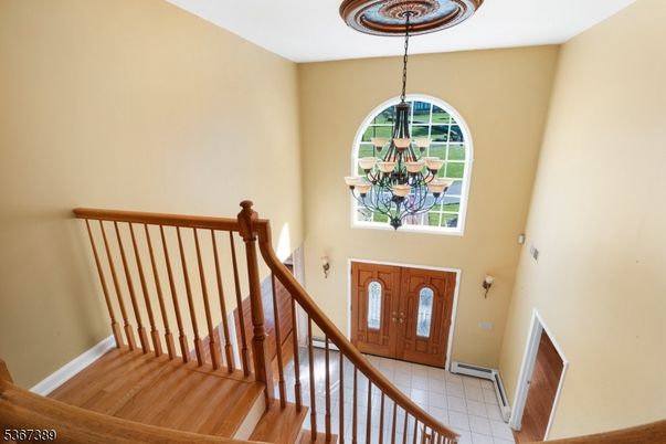 Chandelier, Interior