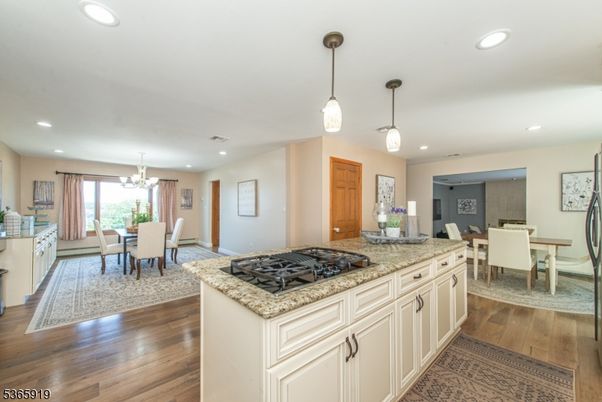 Chandelier, Dining room, Interior, Kitchen, Pendant Lights, Recessed Lighting, Wood Texture Flooring