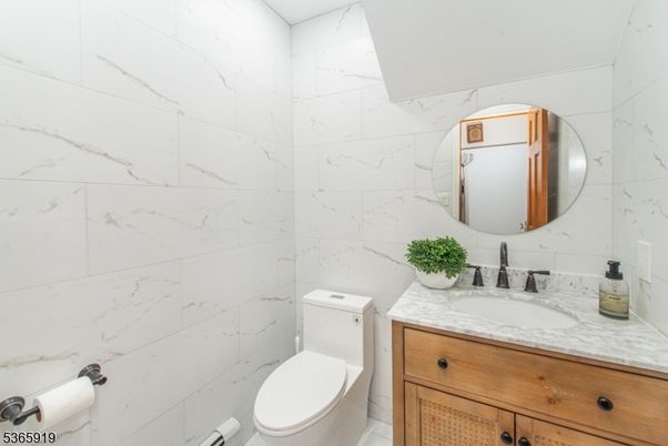 Bathroom, Interior, Marble Walls