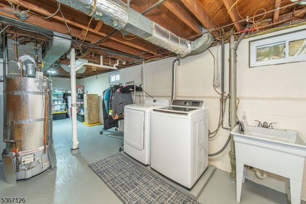 Interior, Washer, Wooden Beams, Wooden Ceilings