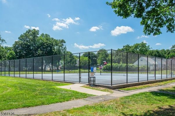 Exterior, Tennis Courts