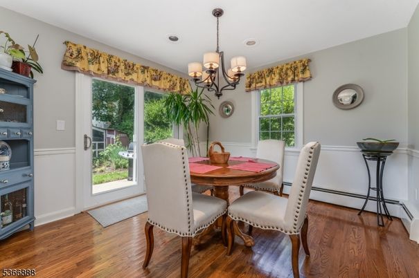 Chandelier, Dining room, Interior, Recessed Lighting, Wood Texture Flooring