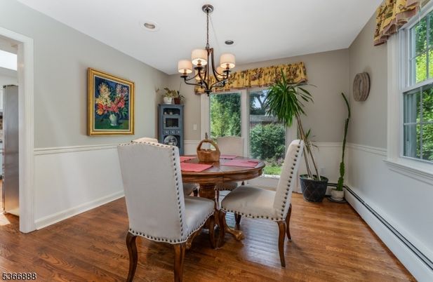 Chandelier, Dining room, Interior, Recessed Lighting, Wood Texture Flooring