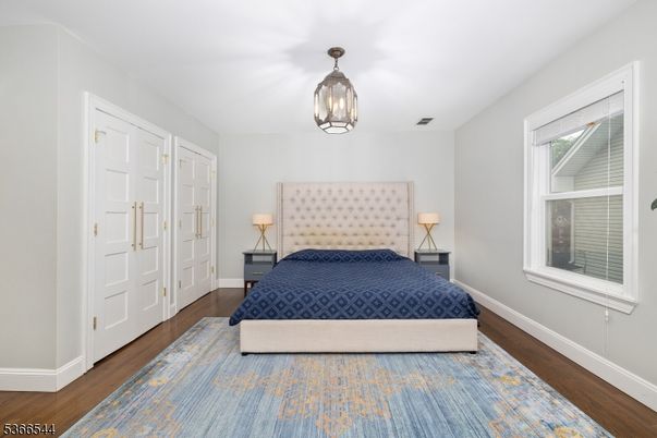 Bedroom, Interior, Pendant Lights, Wood Texture Flooring