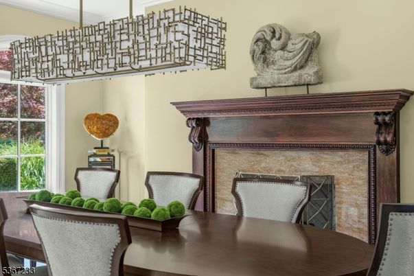 Dining room, Interior