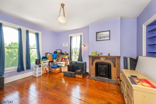 Fireplace, Interior, Pendant Lights, Wood Texture Flooring