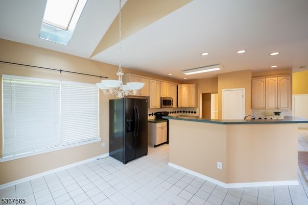 Chandelier, Interior, Kitchen, Pendant Lights, Recessed Lighting
