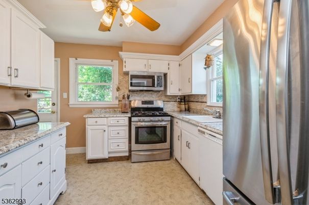 Interior, Kitchen, Stainless Steel Appliances