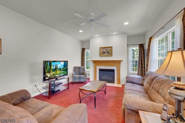 Fireplace, Interior, Living room, Recessed Lighting