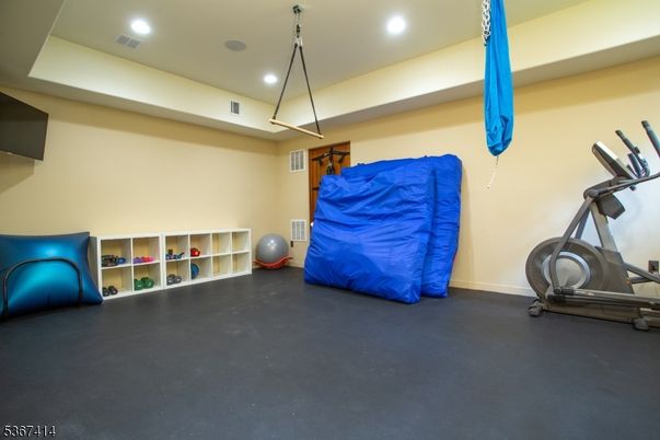 Fitness Equipment, Interior, Recessed Lighting