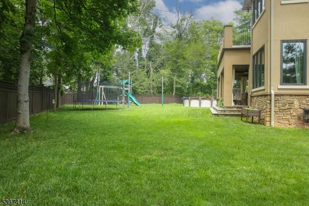 Backyard, Exterior, Playground