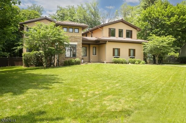 Backyard, Exterior, Facade, Mediterranean