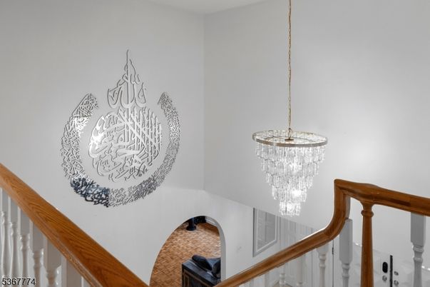 Chandelier, Interior