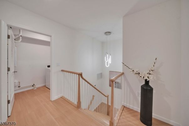 Interior, Pendant Lights, Wood Texture Flooring