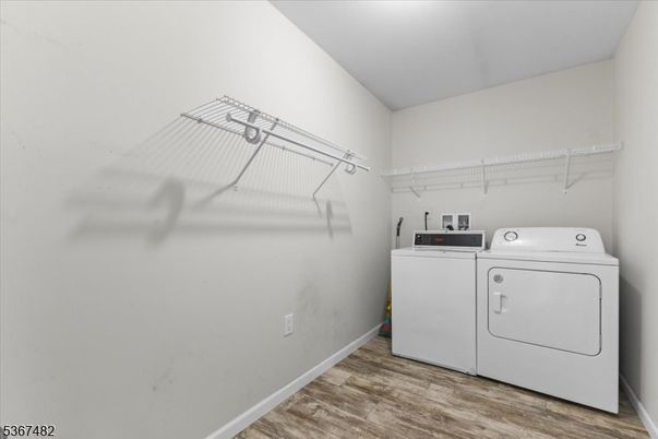 Interior, Utility Closets, Washer, Wood Texture Flooring