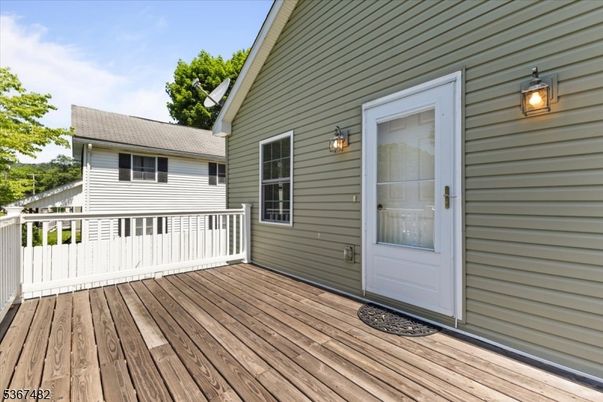 Exterior, Wood Texture Flooring