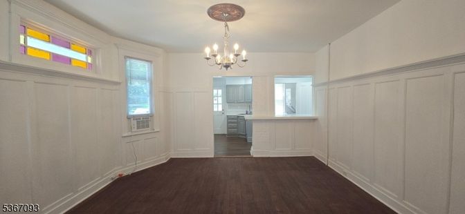 Chandelier, Empty room, Interior, Wood Texture Flooring