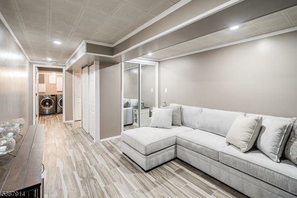 Interior, Recessed Lighting, Utility Closets, Washer, Wood Texture Flooring