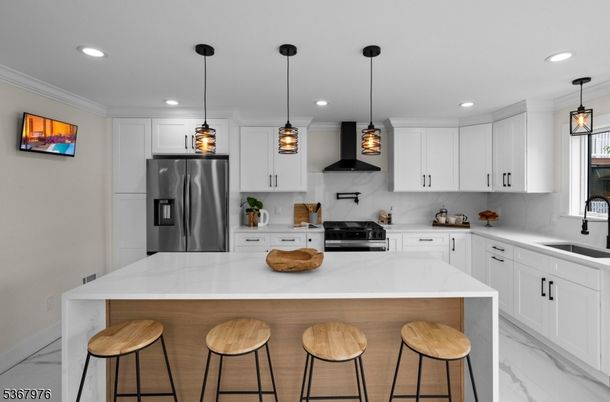 Interior, Kitchen, Pendant Lights, Recessed Lighting, Stainless Steel Appliances