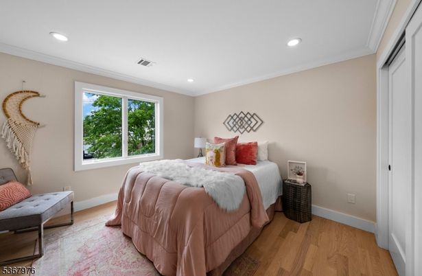 Bedroom, Interior, Recessed Lighting, Wood Texture Flooring