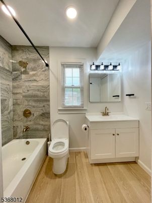 Bathroom, Interior, Recessed Lighting, Wood Texture Flooring