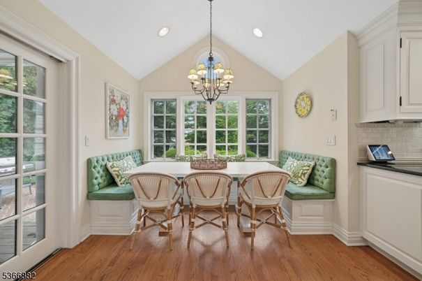 Chandelier, Dining room, Interior, Recessed Lighting, Wood Texture Flooring