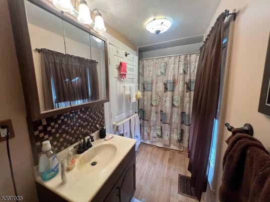 Bathroom, Interior, Wood Texture Flooring