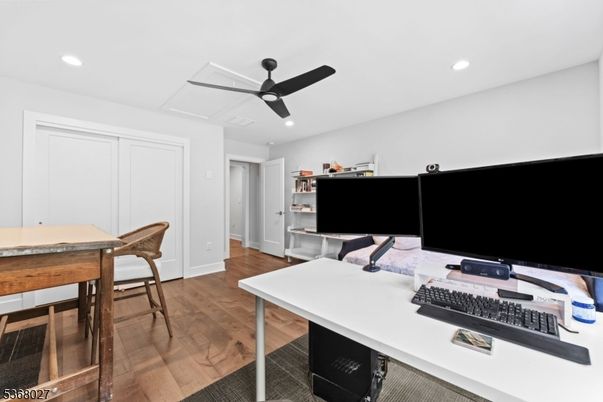 Home Office, Interior, Recessed Lighting, Wood Texture Flooring