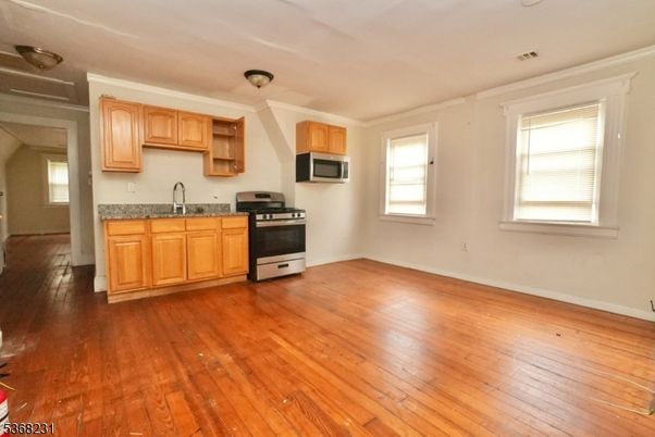 Interior, Kitchen, Stainless Steel Appliances, Wood Texture Flooring