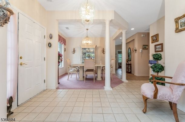 Chandelier, Dining room, Interior, Recessed Lighting