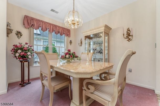 Chandelier, Dining room, Interior