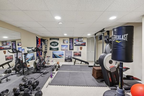 Fitness Equipment, Interior, Recessed Lighting