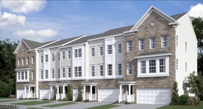 Attached, Exterior, Facade, Rowhouse