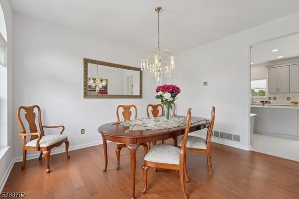 Chandelier, Dining room, Interior, Recessed Lighting, Wood Texture Flooring