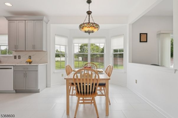 Dining room, Interior, Kitchen, Pendant Lights, Recessed Lighting