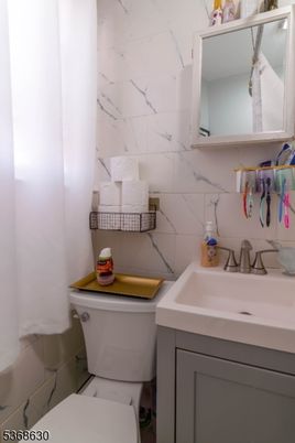Bathroom, Interior, Marble Walls