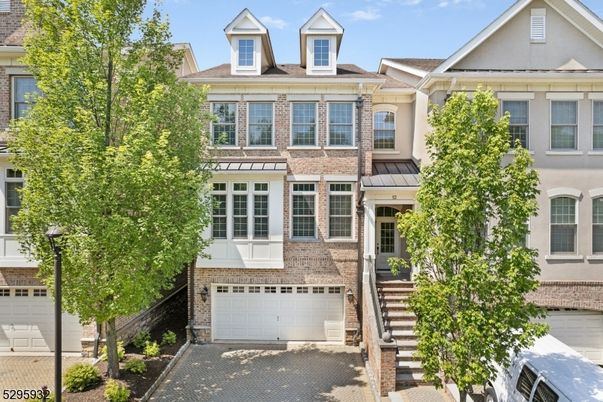 Attached, Exterior, Facade, Brick Facade, Rowhouse