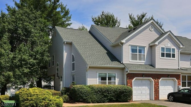 Attached, Exterior, Facade, Brick Facade, Farmhouse