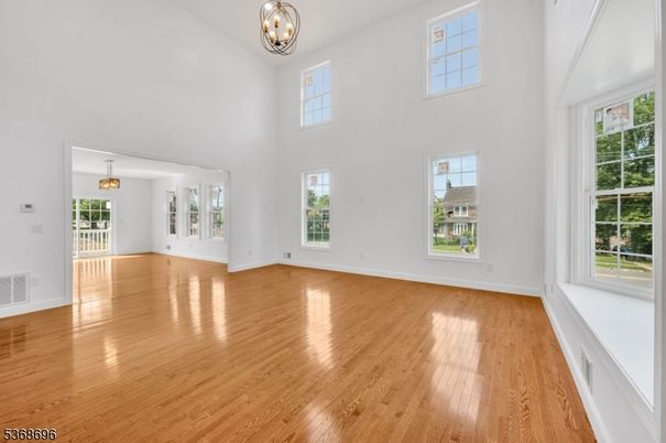 Chandelier, Empty room, Interior, Pendant Lights, Wood Texture Flooring
