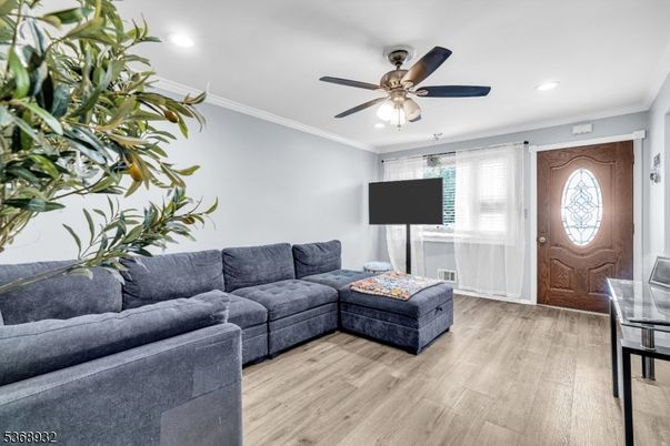 Interior, Living room, Recessed Lighting, Wood Texture Flooring