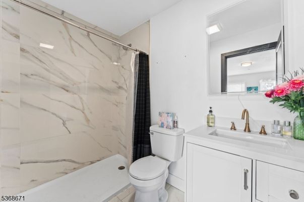 Bathroom, Interior, Marble Walls